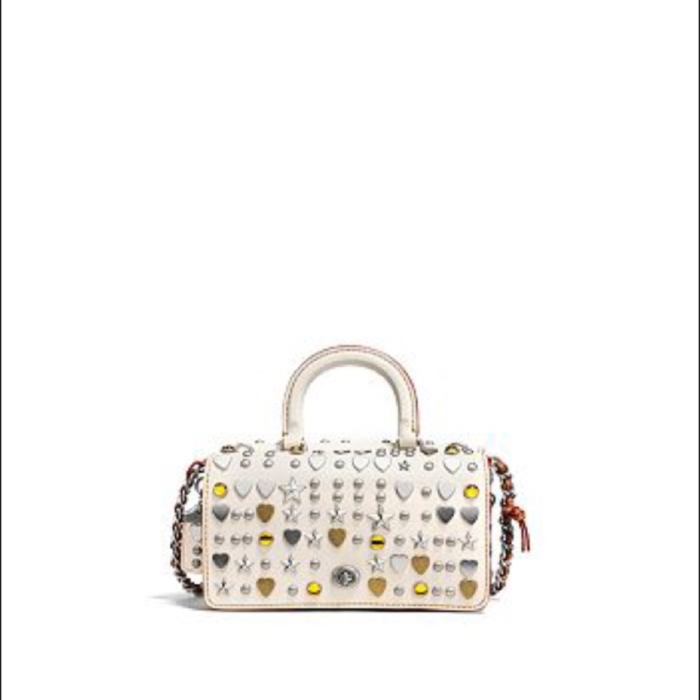 *Found 🥰* ISO COACH Double Dinky